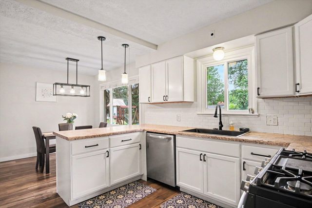 11351 Brown Avenue, Allendale Twp, MI 49401