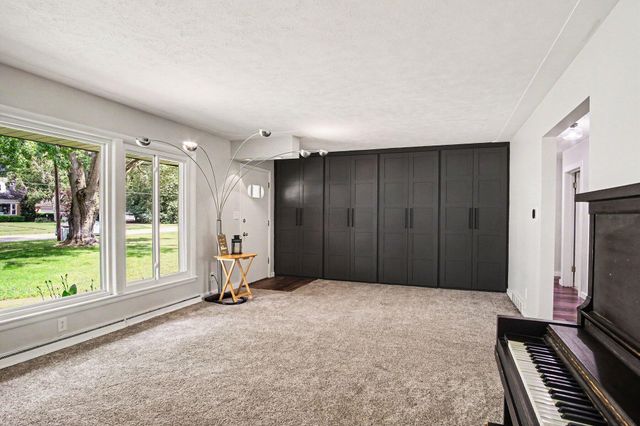 11351 Brown Avenue, Allendale Twp, MI 49401