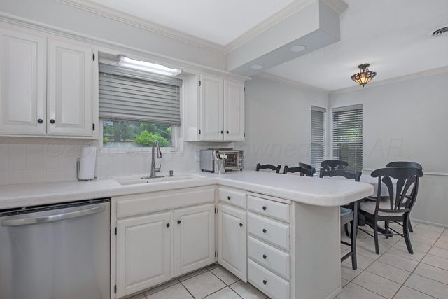 2813 PORTER Drive, Amarillo, TX 79110