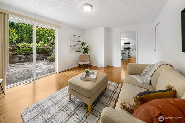2022 Aberdeen Place SE, Renton, WA 98055