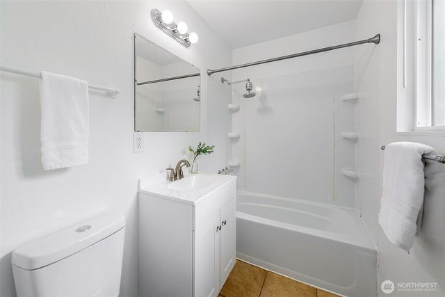 2022 Aberdeen Place SE, Renton, WA 98055