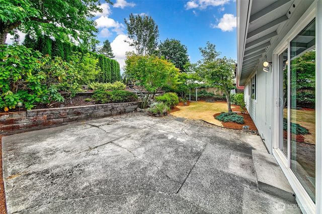 2022 Aberdeen Place SE, Renton, WA 98055