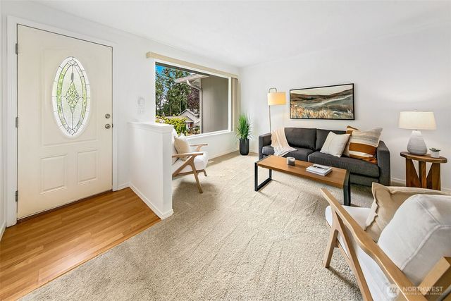 2022 Aberdeen Place SE, Renton, WA 98055