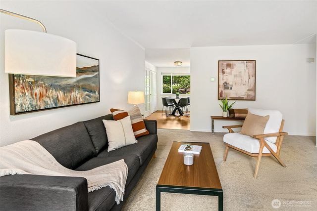 2022 Aberdeen Place SE, Renton, WA 98055