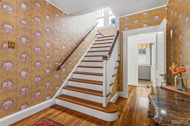204 Spencer Road, Webster Groves, MO 63119
