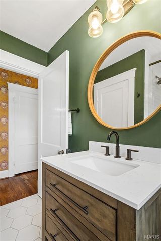 204 Spencer Road, Webster Groves, MO 63119