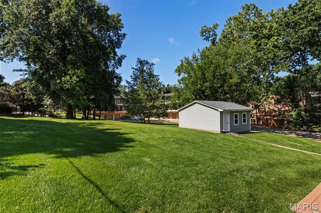 204 Spencer Road, Webster Groves, MO 63119