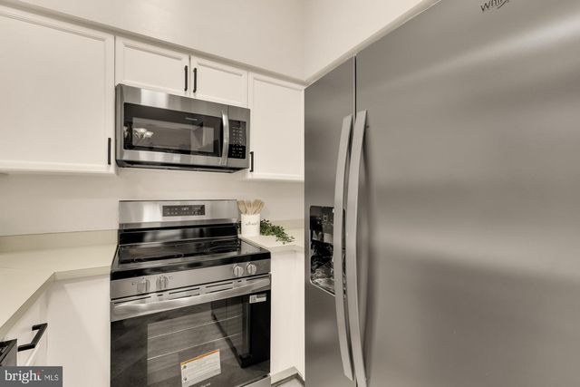 3153-N ANCHORWAY CT, Falls Church, VA 22042