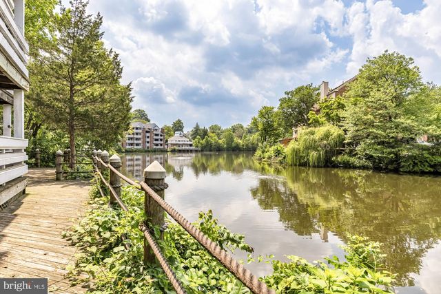 3153-N ANCHORWAY CT, Falls Church, VA 22042