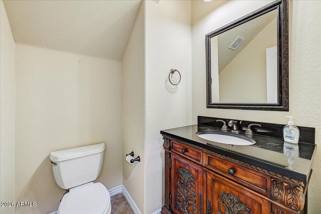 Image 11 of property listing at 16820 E LA MONTANA Drive 110, Fountain Hills, AZ 85268