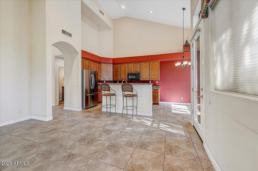 Image 8 of property listing at 16820 E LA MONTANA Drive 110, Fountain Hills, AZ 85268
