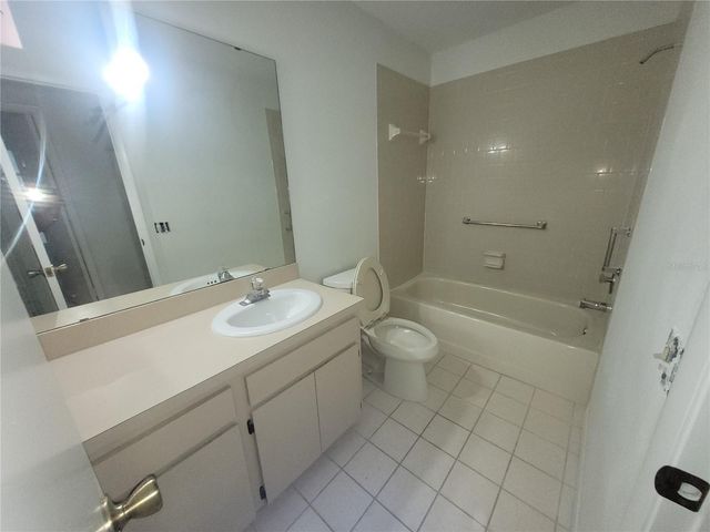 7125 SILVERMILL DRIVE, Tampa, FL 33635