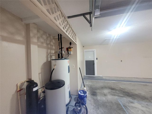 7125 SILVERMILL DRIVE, Tampa, FL 33635