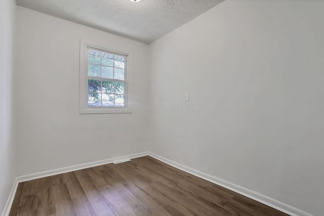 1910 Rosemont Avenue, Columbus, OH 43223