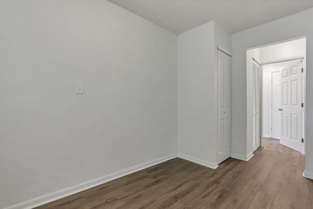 1910 Rosemont Avenue, Columbus, OH 43223