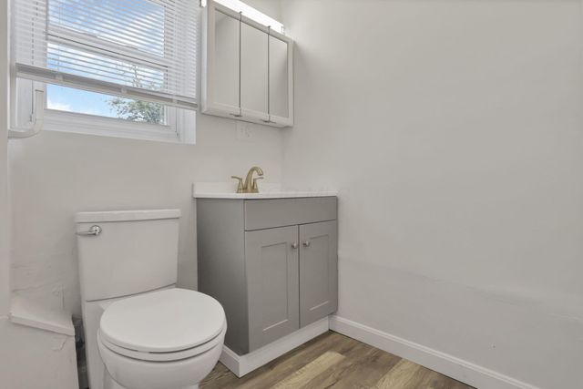 1910 Rosemont Avenue, Columbus, OH 43223