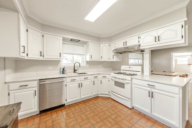 122 Lecompte Drive, Bourg, LA 70343