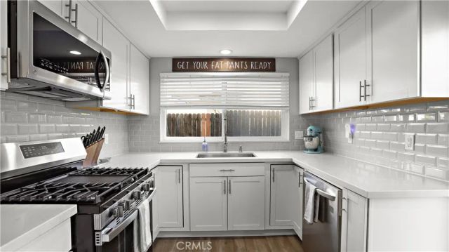 6250 Meadowbrook, Riverside, CA 92504