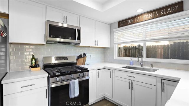 6250 Meadowbrook, Riverside, CA 92504