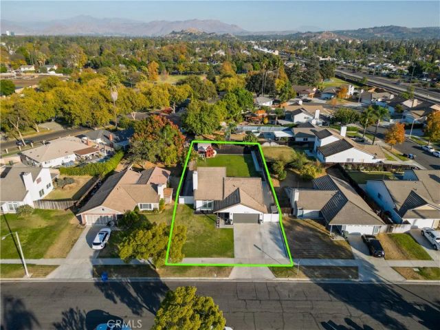 6250 Meadowbrook, Riverside, CA 92504