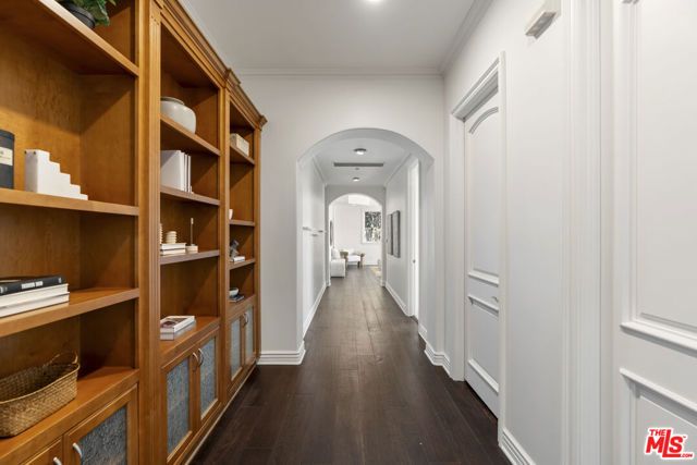 4726 San Sebastian Drive, Woodland Hills (los Angeles), CA 91364