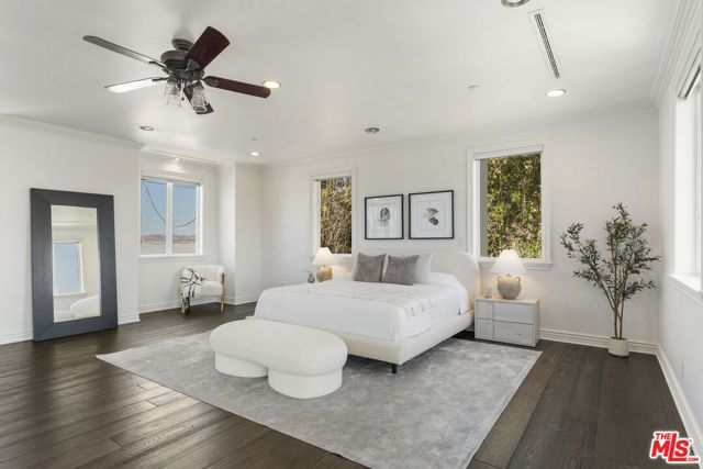 4726 San Sebastian Drive, Woodland Hills (los Angeles), CA 91364