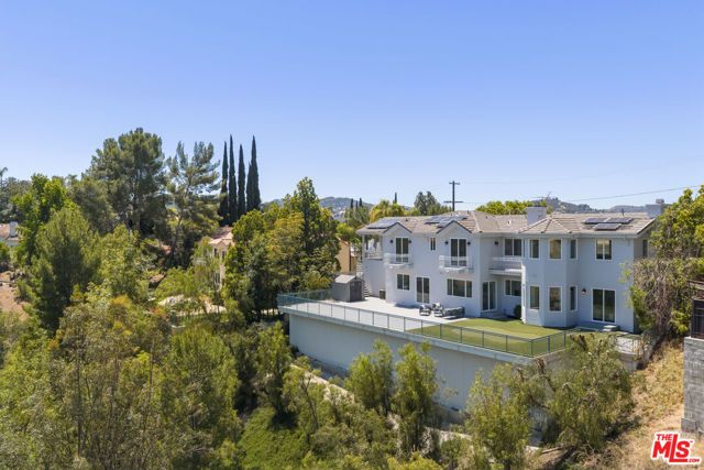 4726 San Sebastian Drive, Woodland Hills (los Angeles), CA 91364