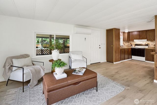 6219 Shamrock Road, Maple Falls, WA 98266
