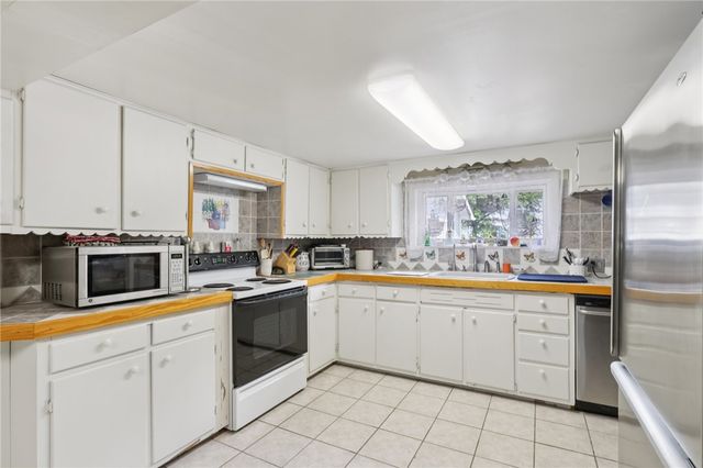 67 Ida Ln, Union Twp, PA 16101