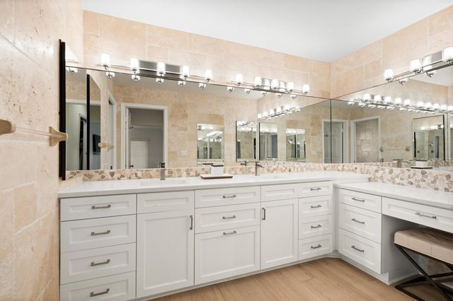 5341 SE Burning Tree Circle, Stuart, FL 34997