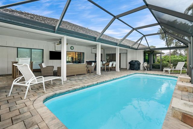 5341 SE Burning Tree Circle, Stuart, FL 34997