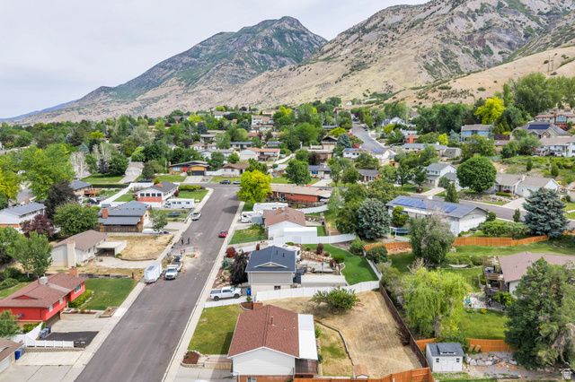 669 S 1600 E, Pleasant Grove, UT 84062