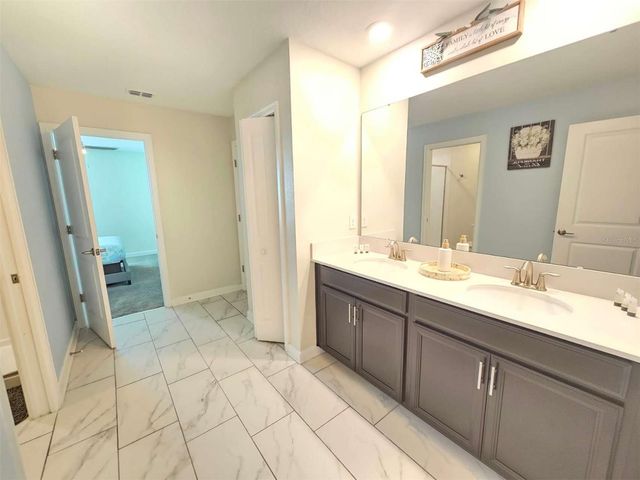 1265 CHALLENGE DRIVE, Davenport, FL 33896