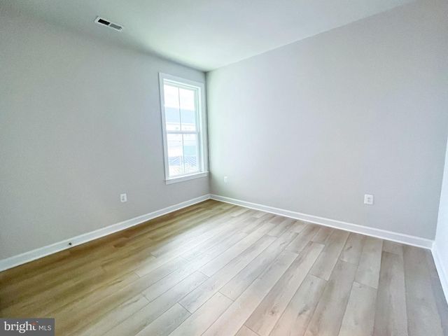 108 ZINNIA LN, Winchester, VA 22603