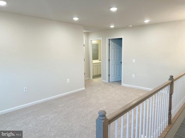 108 ZINNIA LN, Winchester, VA 22603