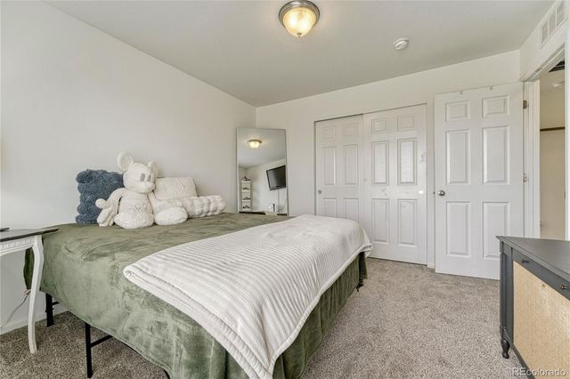 25586 E Maple Avenue, Aurora, CO 80018