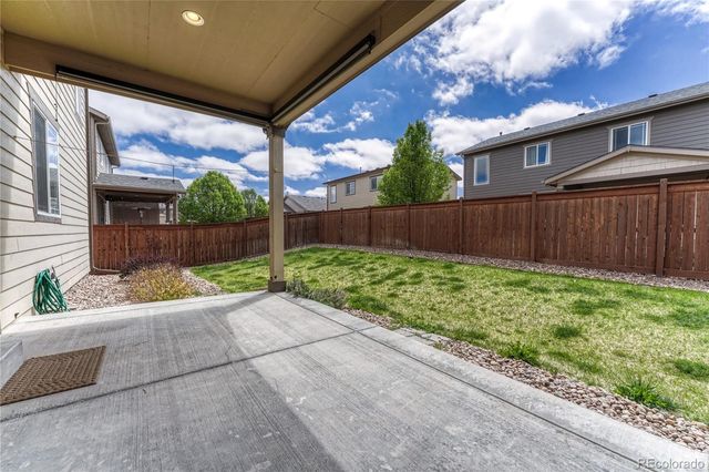 25586 E Maple Avenue, Aurora, CO 80018