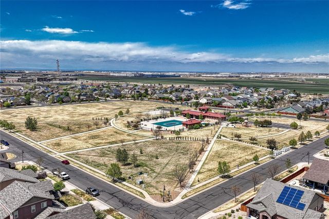 25586 E Maple Avenue, Aurora, CO 80018