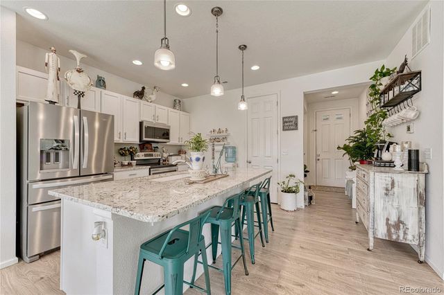 25586 E Maple Avenue, Aurora, CO 80018