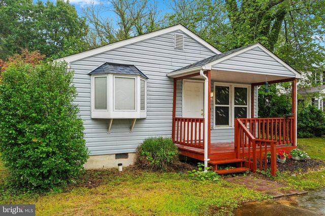 8615 MYRTLE AVE, Bowie, MD 20715