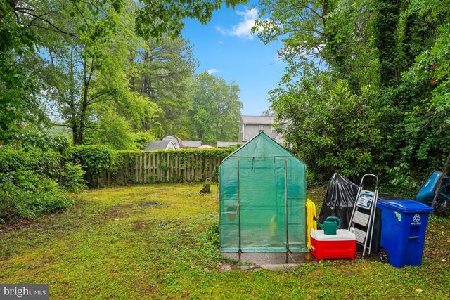 8615 MYRTLE AVE, Bowie, MD 20715