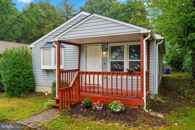 8615 MYRTLE AVE, Bowie, MD 20715
