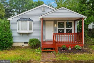 8615 MYRTLE AVE, Bowie, MD 20715