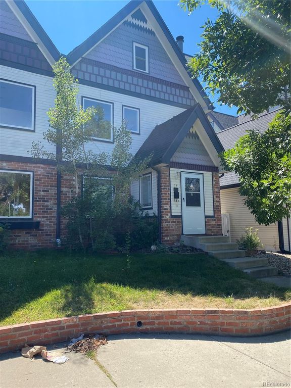 64 W Irvington Place, Denver, CO 80223