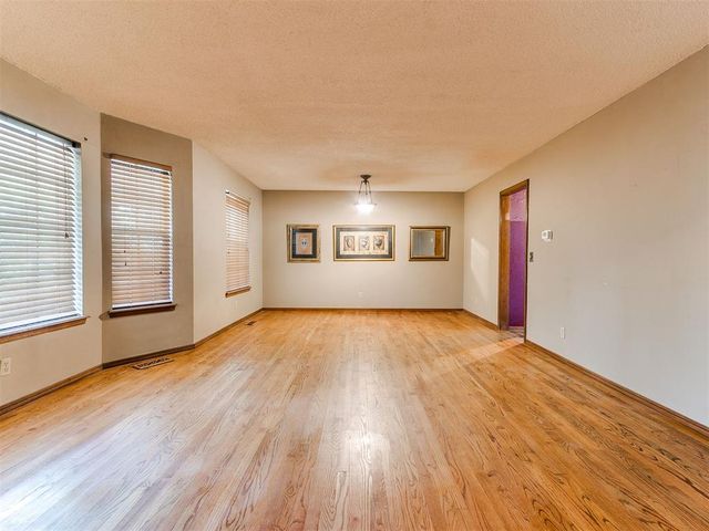 5113 NW 25th Street, Oklahoma City, OK 73127