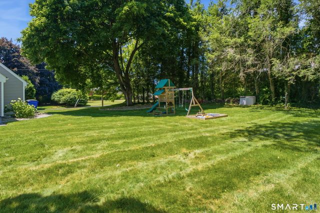 9 Pond Side Drive, Wethersfield, CT 06109