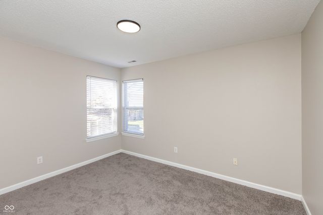 181 Woodstream Court, Greenfield, IN 46140