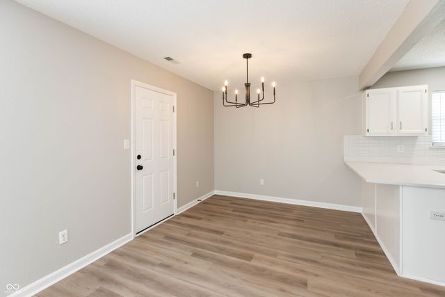 181 Woodstream Court, Greenfield, IN 46140