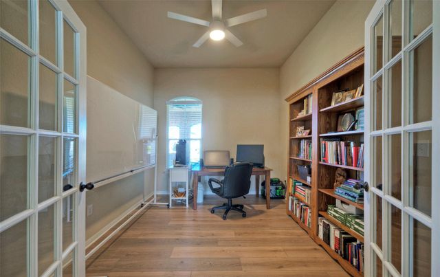 609 Noatak TRL, Pflugerville, TX 78660