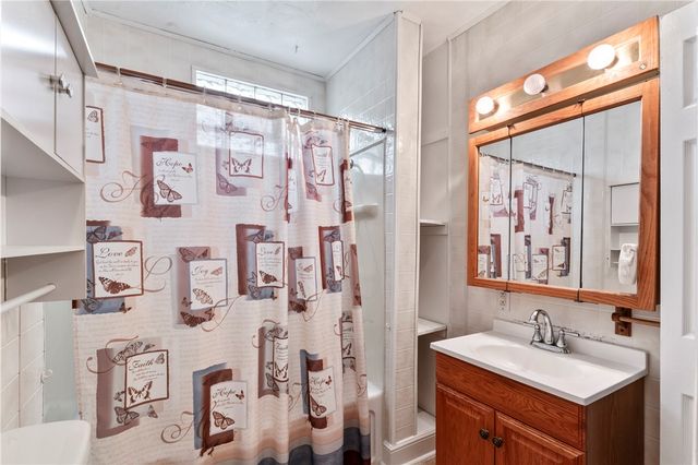 339 Beaver Ave, Aliquippa, PA 15001